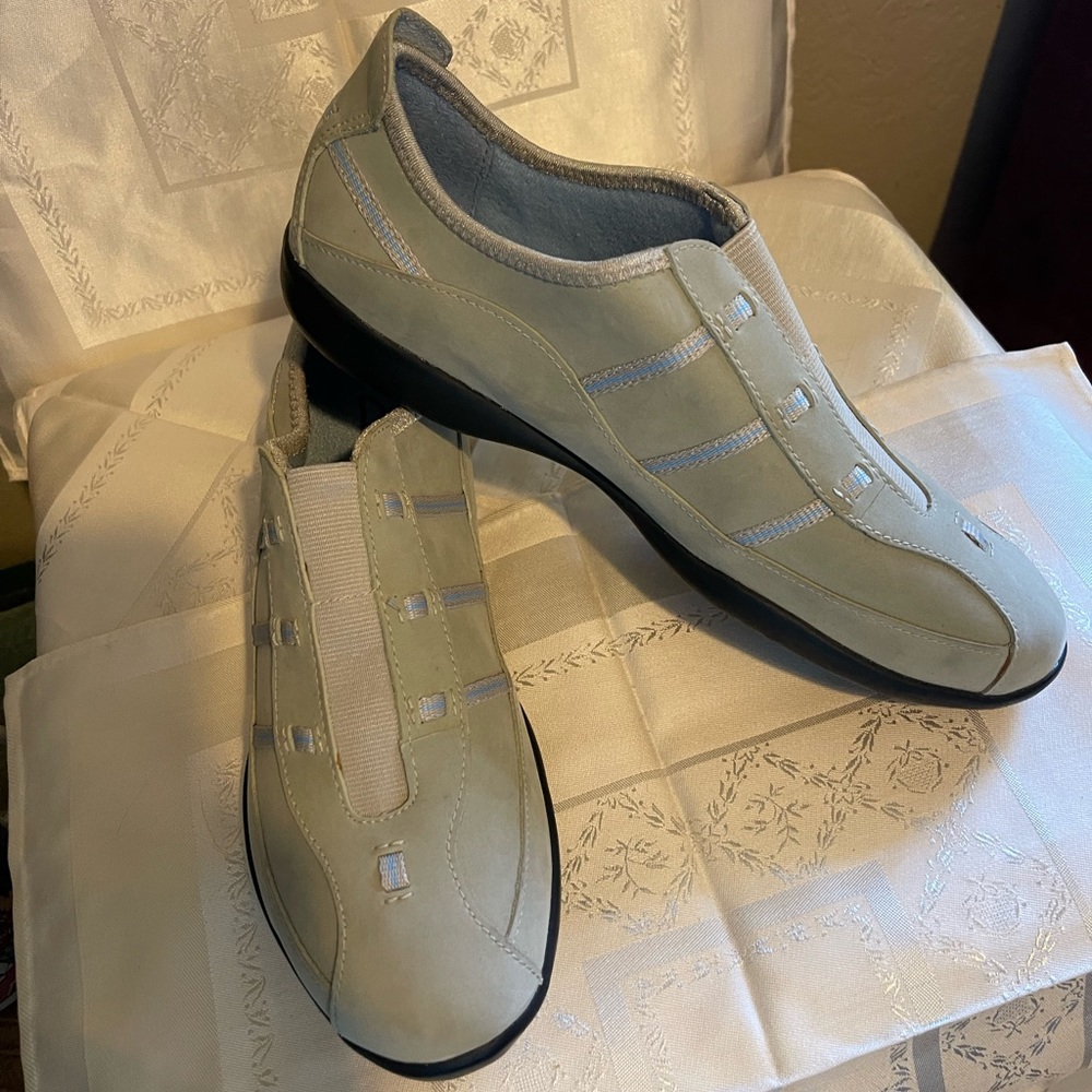 Clark slip ons